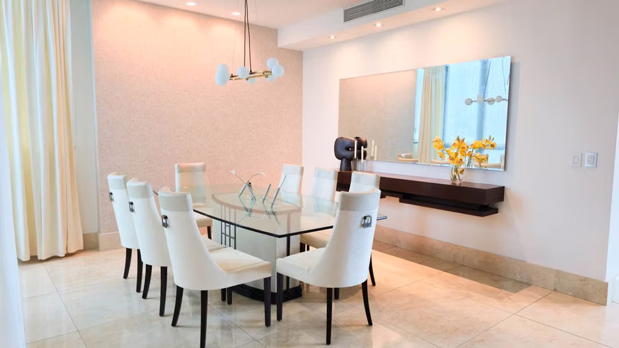 VENTA DE APARTAMENTO EN PH VALERY POINT, SANTA MARIA (P)