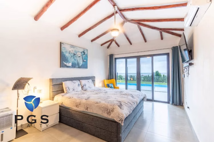 San Carlos, Vistamar - Hermosa casa de playa remodelada