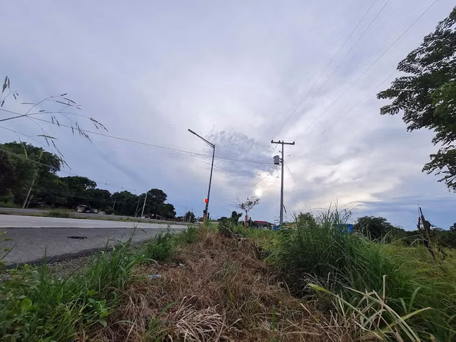 VENDO LOTE COMERCIAL RIO HATO Interamericana 13,699 m2 Frente 140 m.