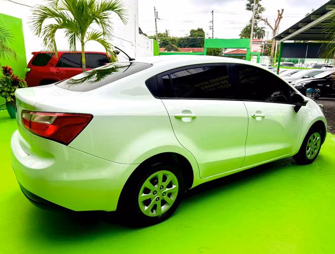KIA RIO 2014 AUTOMATICO SUPER CUIDADO EXTRAODINARIAS CONDICIONES 