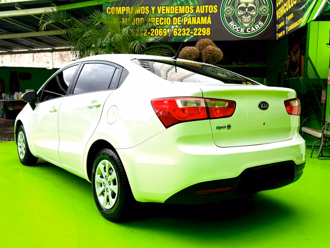 KIA RIO 2014 AUTOMATICO SUPER CUIDADO EXTRAODINARIAS CONDICIONES 