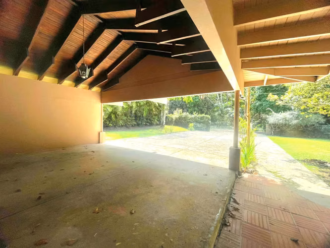 Venta de Casa de 236 m2 sobre 1603 m2 de Terreno en Las Cumbres, Panamá 25-4155GG - Imagen 10