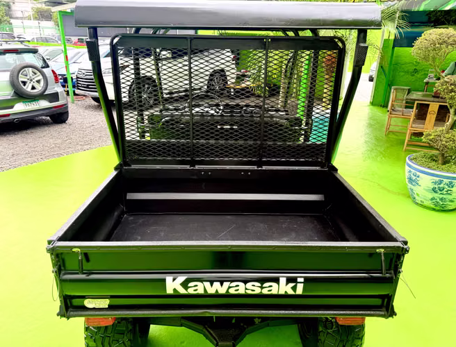GANGA MULE  KAWASAKI AUTOMATICA 4X4.