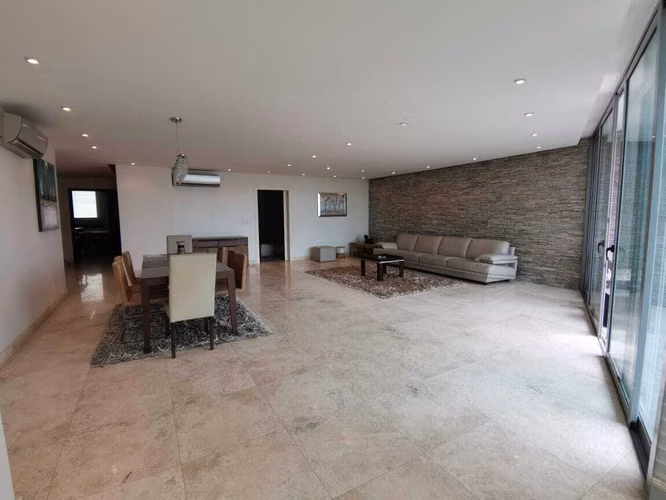 Venta de Apartamento de 286 m2 en PH Allure at the Park, Bellavista 26-1461GG