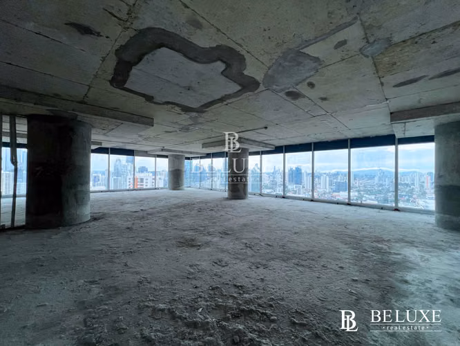 VENTA DE OFICINA EN GRIS TORRE OCEANIA, PUNTA PACIFICA (8)