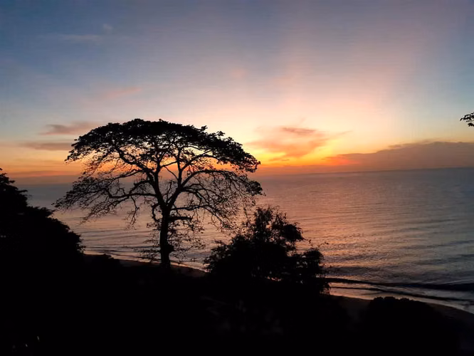 Venta de terreno frente al mar en Rio Hato