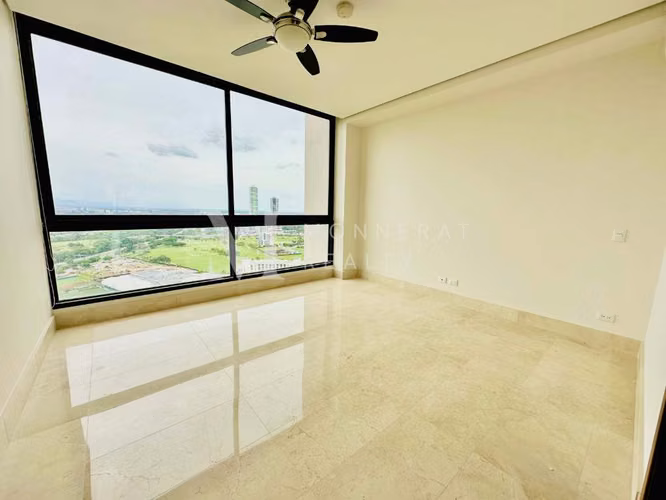Venta apartamento PH La vista en Santa María