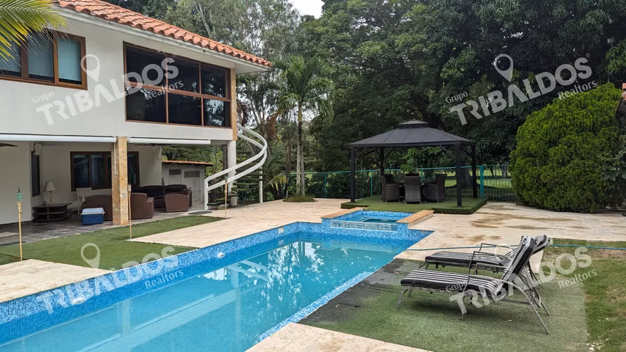VENTA DE CASA EN CORONADO GOLF
