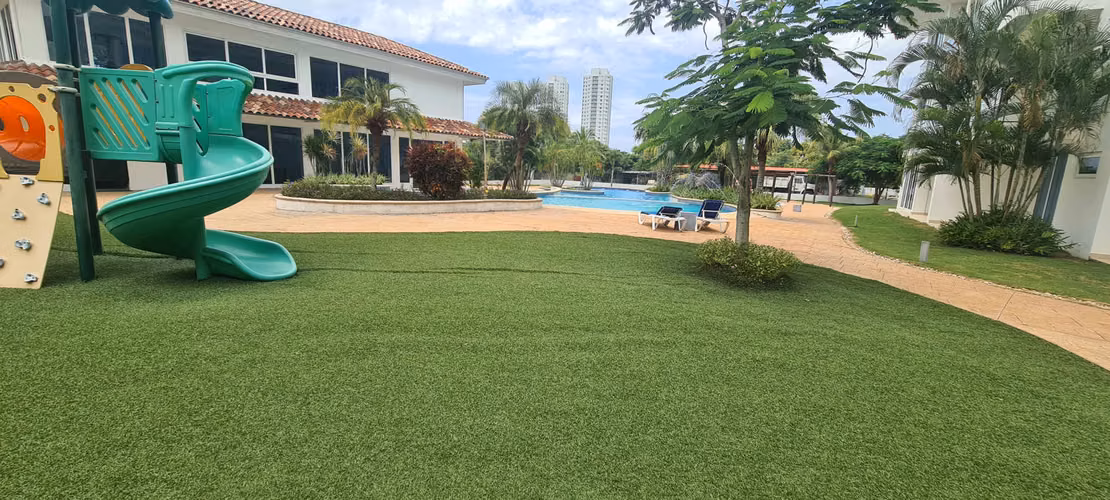 VENDO APARTAMENTO. RIO MAR. PLAYA. SAN CARLOS.