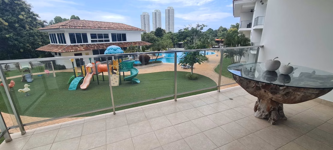 VENDO APARTAMENTO. RIO MAR. PLAYA. SAN CARLOS.