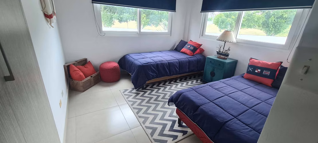 VENDO APARTAMENTO. RIO MAR. PLAYA. SAN CARLOS.