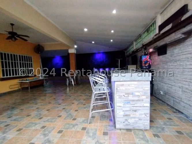 Venta de Casa con 348 m2 de Terreno en Bosque de Cibeles, Altos de Panamá 26-942GG