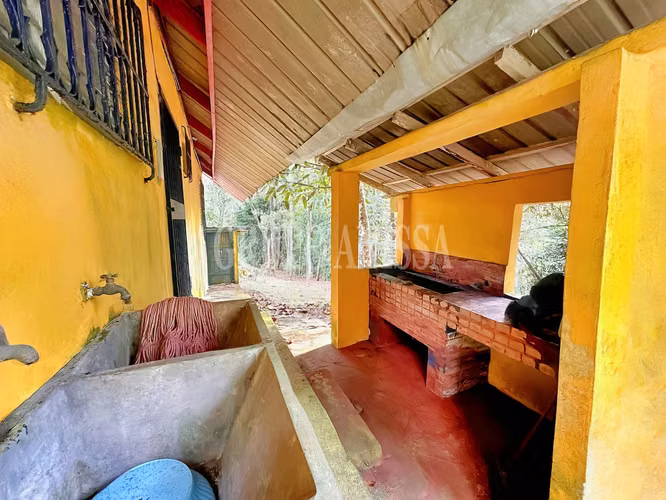 Oportunidad! Se Vende Casa con Amplio lote en Cerro Azul - Imagen 6