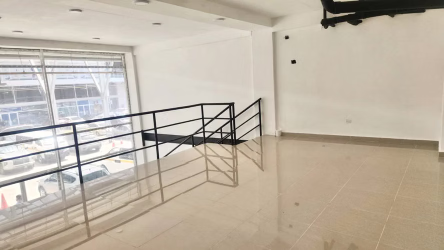 LOCAL COMERCIAL En Galerias Panamericana - Mañanitas