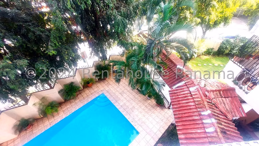 Venta de Apartamento de 209 m2 en PH Araguaney, El Carmen 26-1187GG