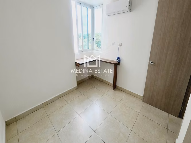 Alquiler Apartamento Clayton Park II Vista al Bosque, Balcón Amoblado - Imagen 12