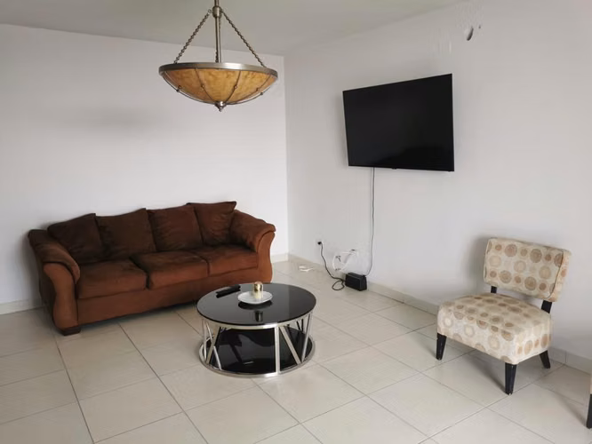 For sale apartment in Villa de las fuentes