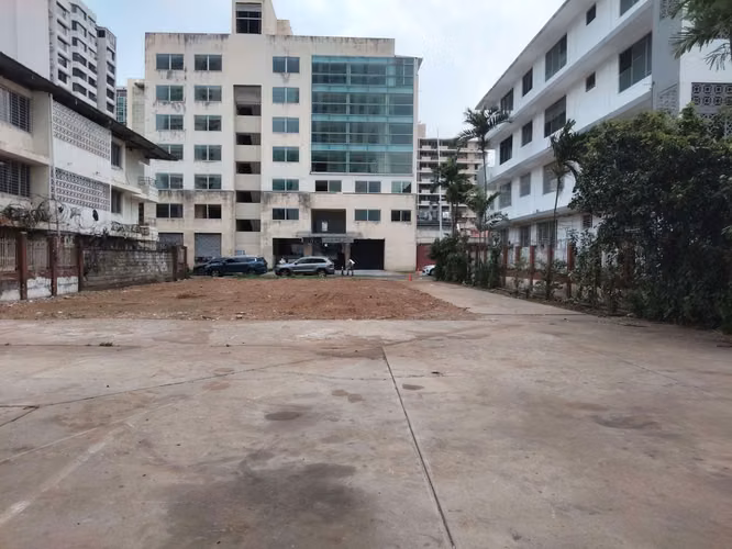 Venta de Terreno en Obarrio, 800m2