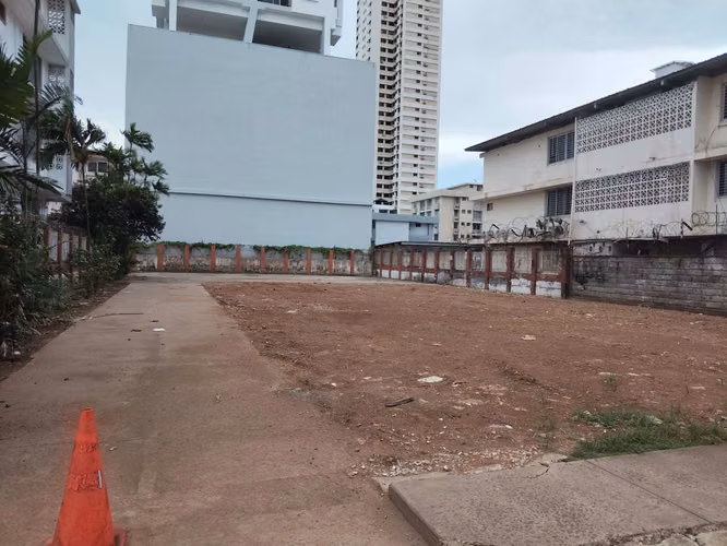 Venta de Terreno en Obarrio, 800m2