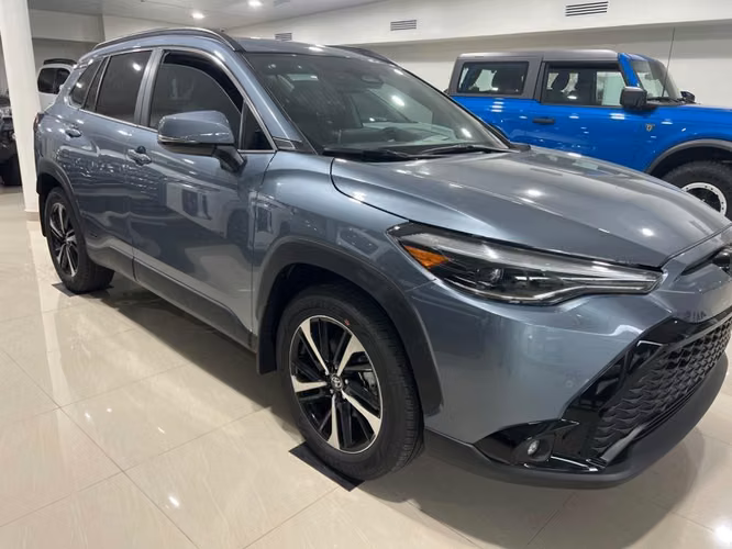 2024 Toyota Corolla Cross XSE Híbrido