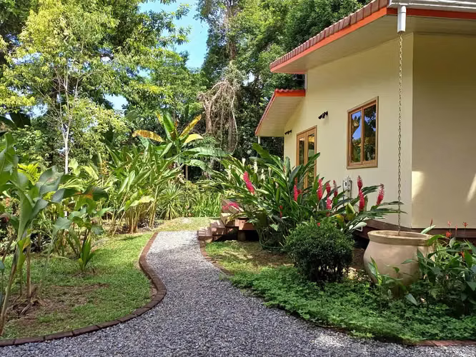 VILLA FOR SALE IN ISLA COLÓN, BOCAS DEL TORO - Imagen 3