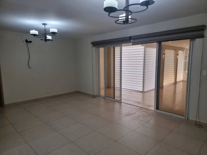 Venta de Casa Unifamiliar en Versalles, PH Reserva de Versalles, 314m2 de Terreno