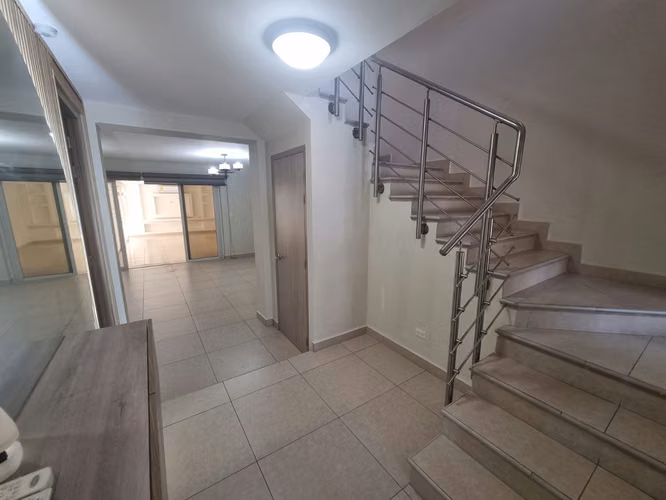 Venta de Casa Unifamiliar en Versalles, PH Reserva de Versalles, 314m2 de Terreno
