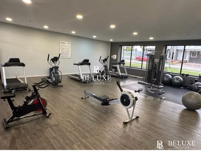 VENTA  DE CASA DUPLEX EN PASEO DEL NORTE BRISAS DEL GOLF PH VICTORIA (6) - Imagen 11