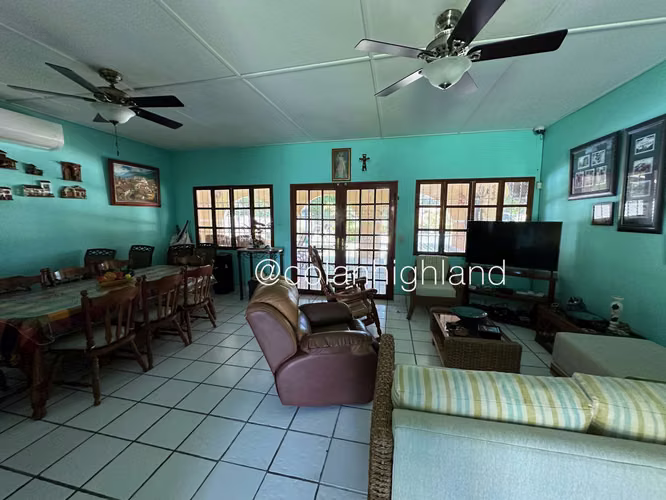 Se Vende Casa con Piscina en Coronado - Imagen 13