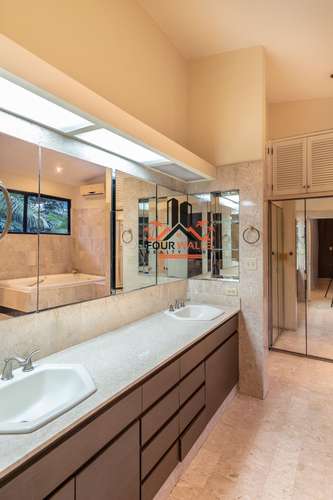 En Venta Casa en Obarrio - Imagen 20