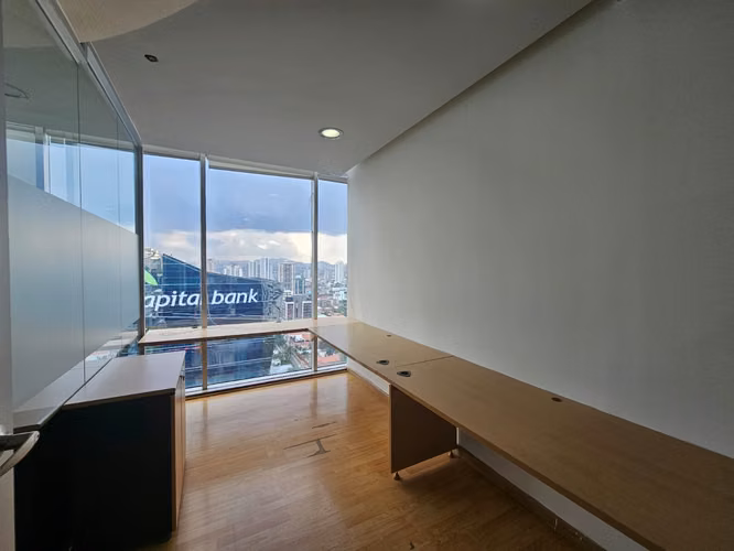 Alquiler de Oficina en Calle 50, Torre Global, 381m2