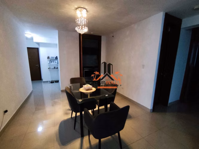En Venta Apartamento en Carrasquilla, PH Residencias del Sol