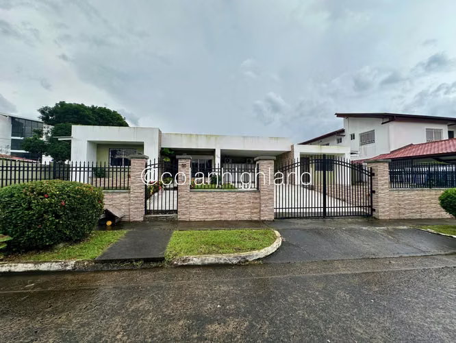 Se Vende Casa en Betania