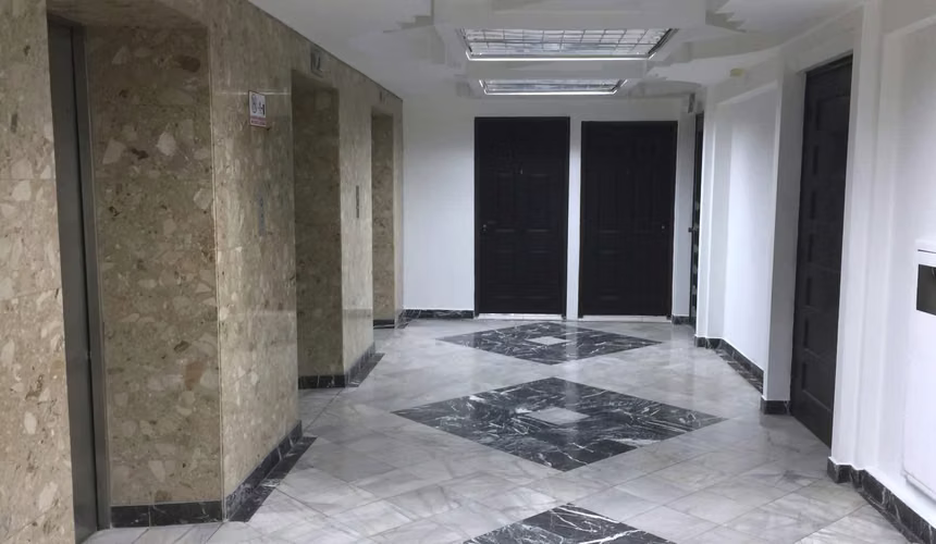 Venta de Oficina en Ave. Balboa, Torre Bac, 616m2