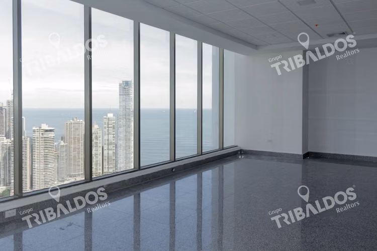 ALQUILER OFICINA AMOBLADA EN TORRE BICSA, AVENIDA BALBOA - Imagen 2