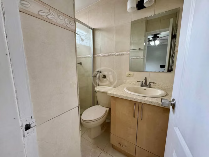 Venta de Elegante Apartamento en El Cangrejo