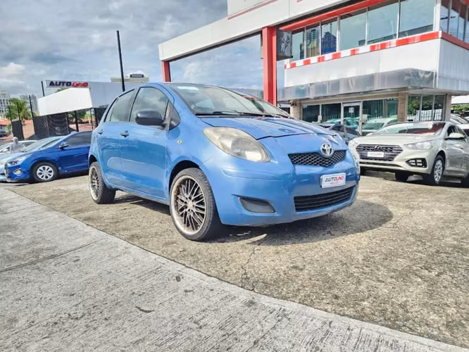 Toyota Yaris 2009