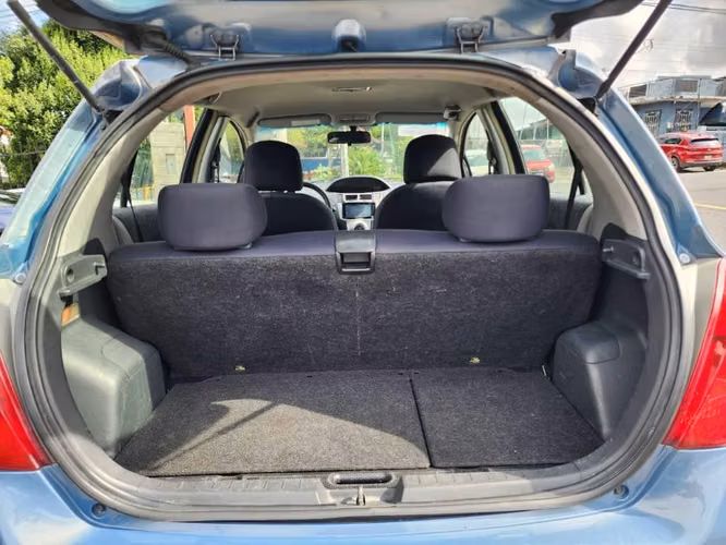 Toyota Yaris 2009