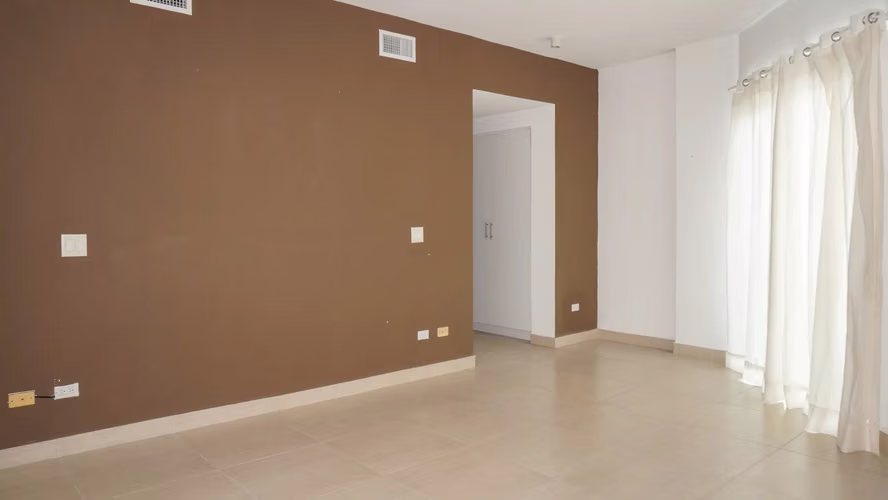 Vistas Panorámicas Desde Este Apartamento en Vista Mar Golf en Venta - Imagen 9