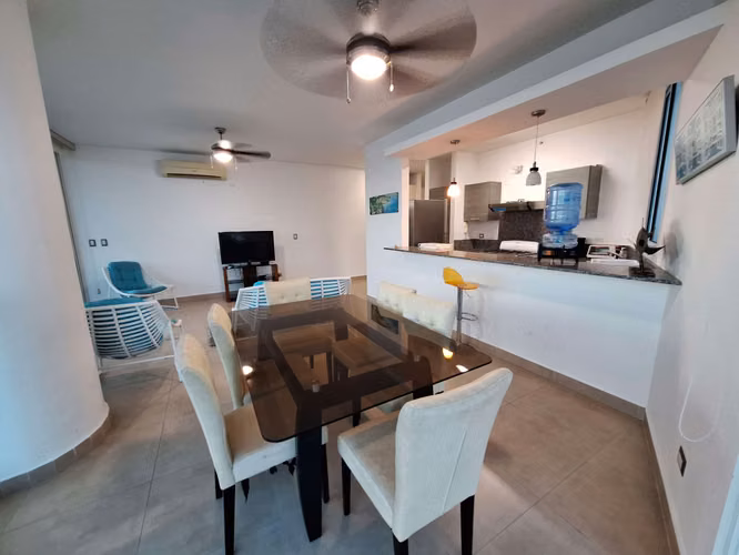 Se alquila en Santa Clara apartamento amoblado