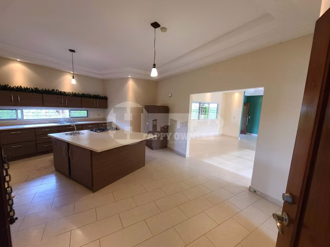 Venta de casa en Urb. Corpus Christi, La Villa de Los Santos