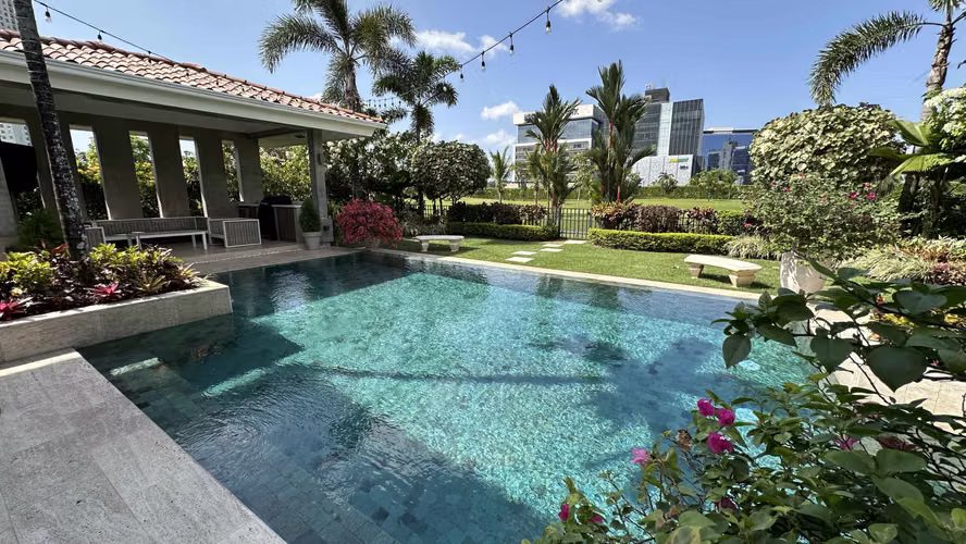 Se vende casa en Fairway Estates en Santa María, Santa María - Imagen 13