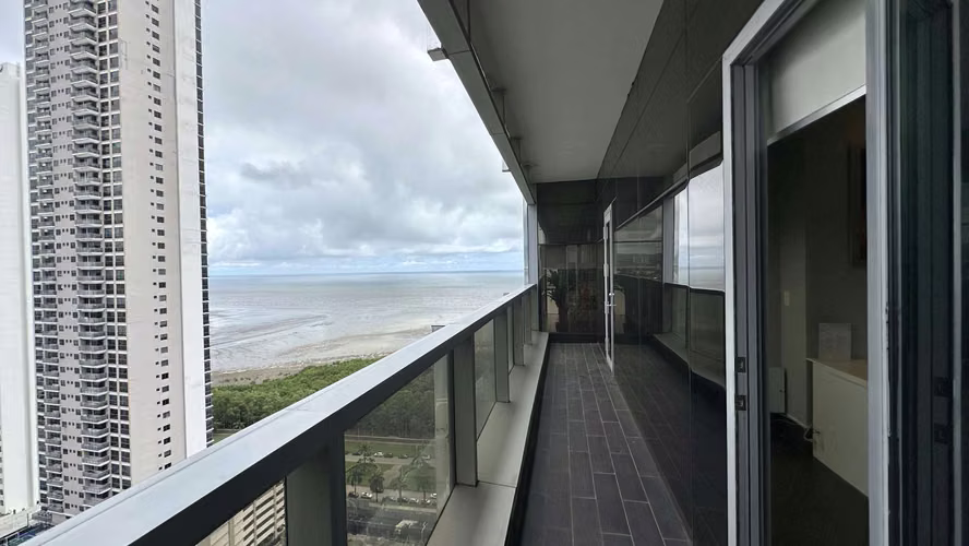 Venta de oficina en Costa del Este - Prime Time Tower