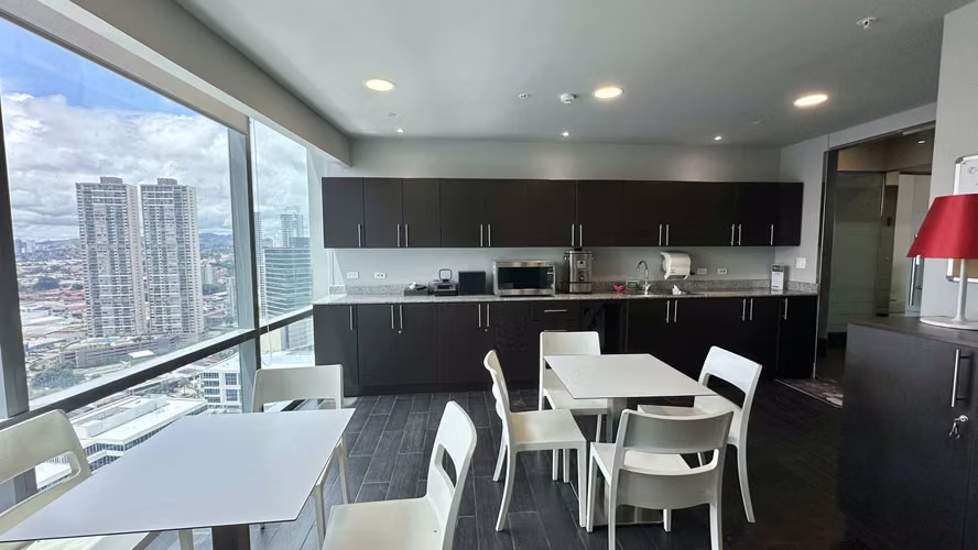 Venta de oficina en Costa del Este - Prime Time Tower