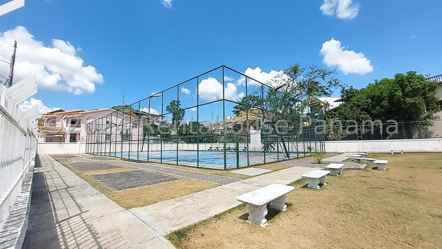Venta de Casa Glamorosa en PH Fuente del Fresno, Altos de Panamá 26-6164GG - Imagen 19