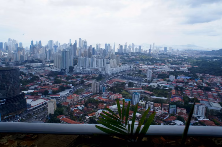 VENDO Penthouse en Dos Mares - P.H. Elite 500 - Imagen 2
