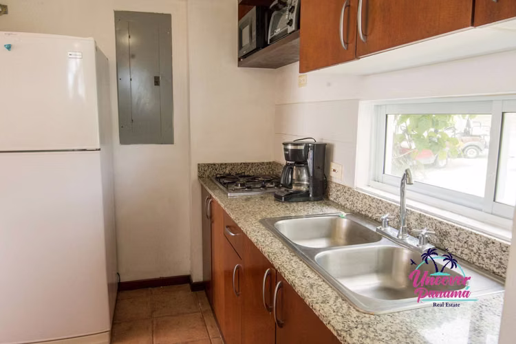 Casa adosada de 3 habitaciones en puerta 2