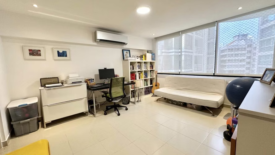 Venta de Apartamento en Ave. Balboa - Los Delfines