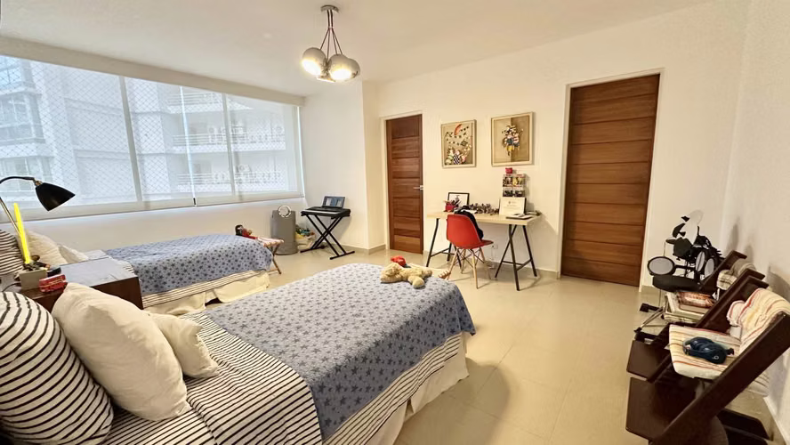 Venta de Apartamento en Ave. Balboa - Los Delfines