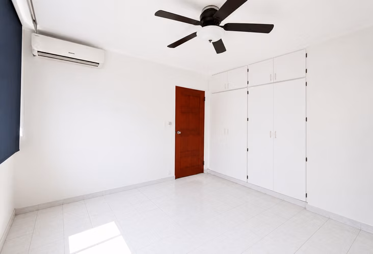 Apartamento en venta en Miraflores, Bethania.